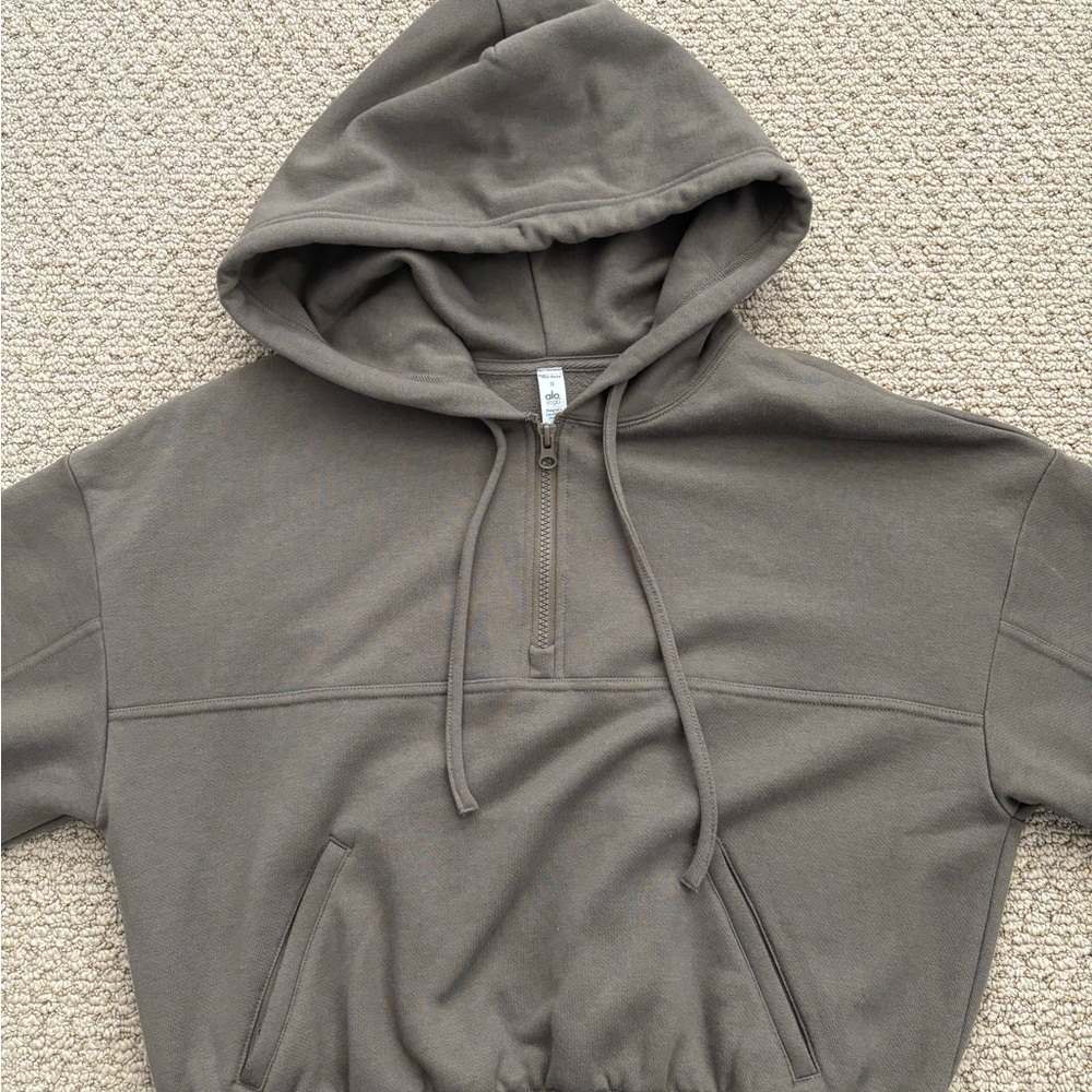 Alo yoga Half-zip Hoodie - women’s small